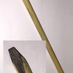 Selbstgeschnittene Feder aus Bambus